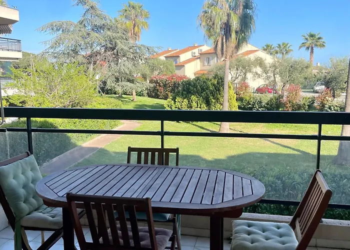 Joli Avec Piscine
