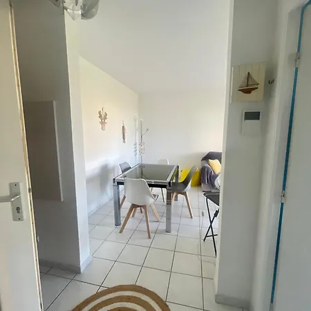 Joli Avec Piscine Antibes
