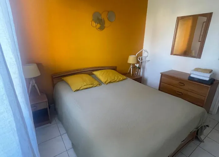 Joli Avec Piscine Appartement Antibes